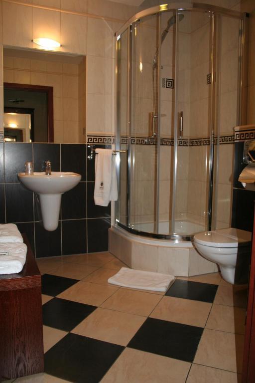 יארוצין Hotel Kasyno חדר תמונה