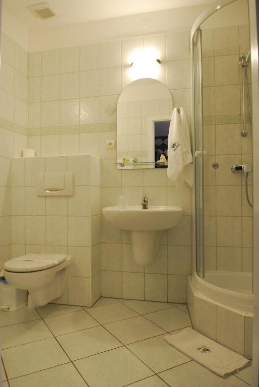 יארוצין Hotel Kasyno חדר תמונה